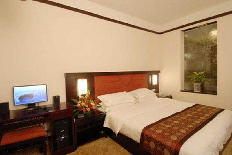 酒店 Yangshuo Huanting Holiday Inn