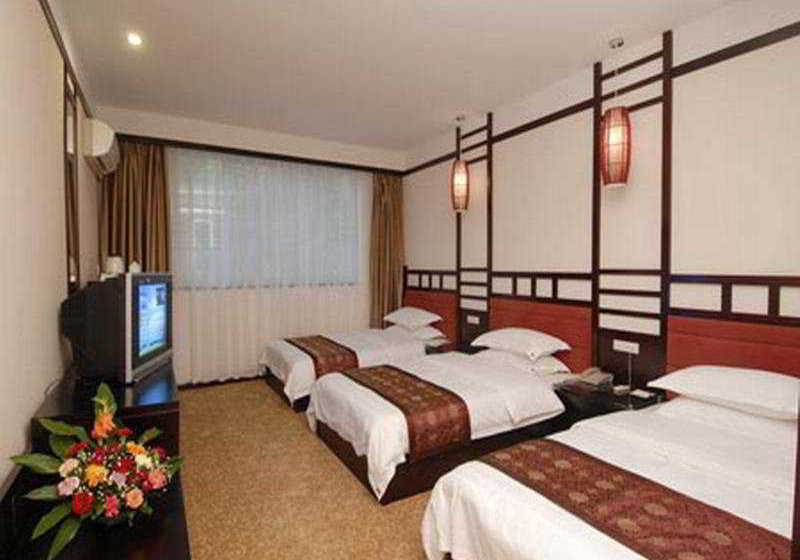 酒店 Yangshuo Huanting Holiday Inn