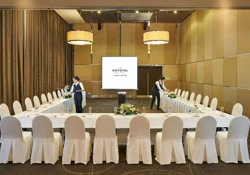 Novotel Saigon Centre