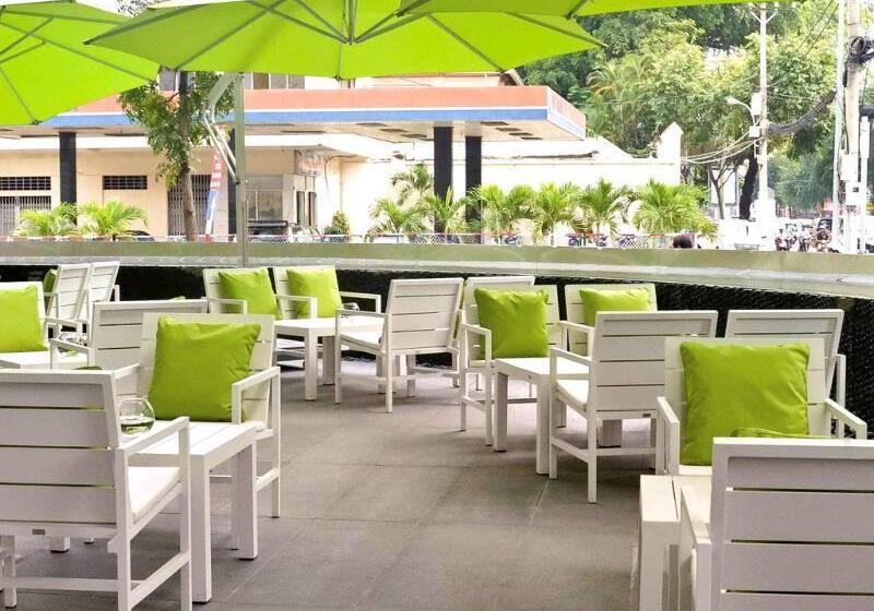 Novotel Saigon Centre