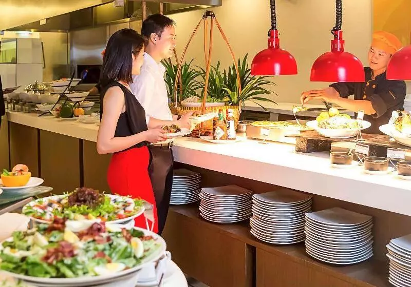 Novotel Saigon Centre