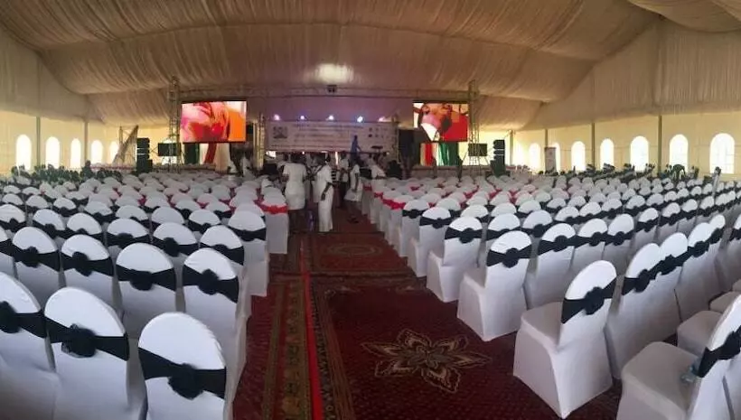 هتل Ocean Beach Resort & Spa