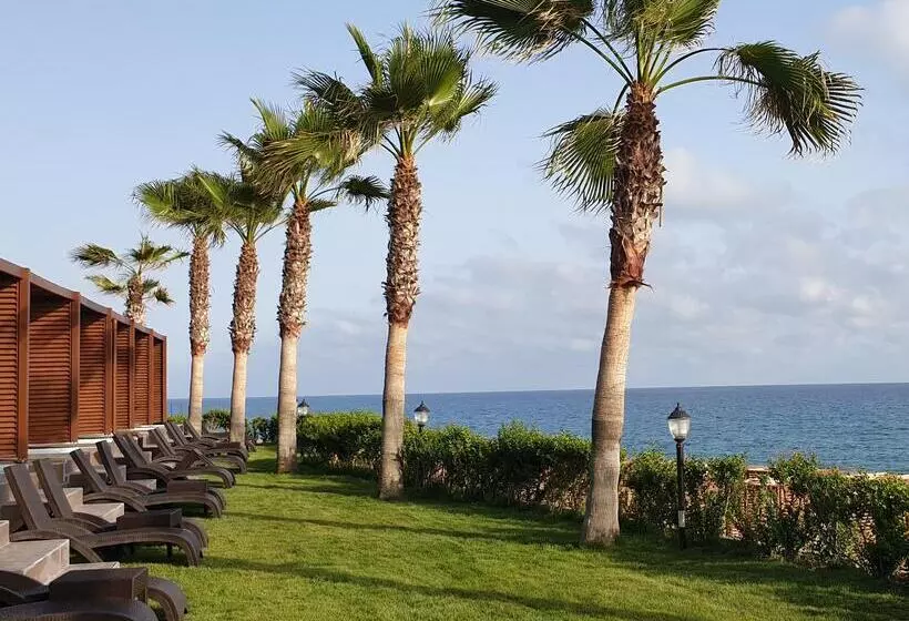 Adora Calma Beach Hotel