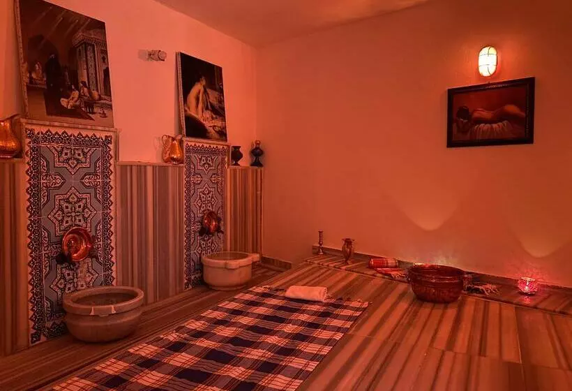 Adora Calma Beach Hotel