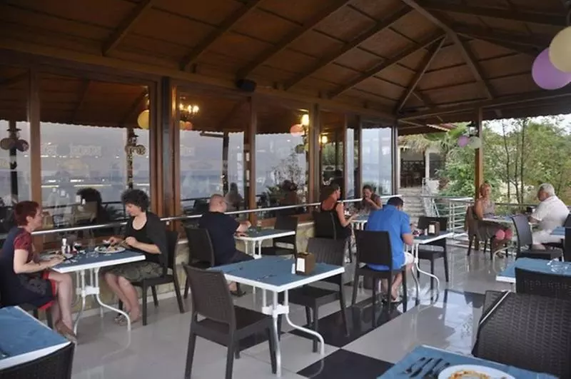 Adora Calma Beach Hotel