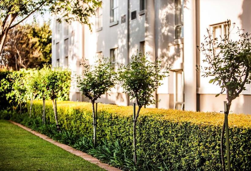 فندق Garden Court Morningside Sandton