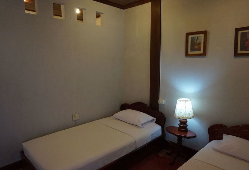 فندق Oui S Guesthouse