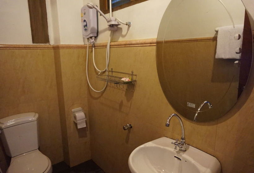 فندق Oui S Guesthouse