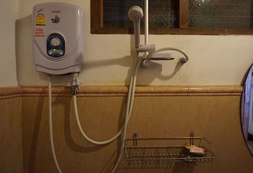 فندق Oui S Guesthouse