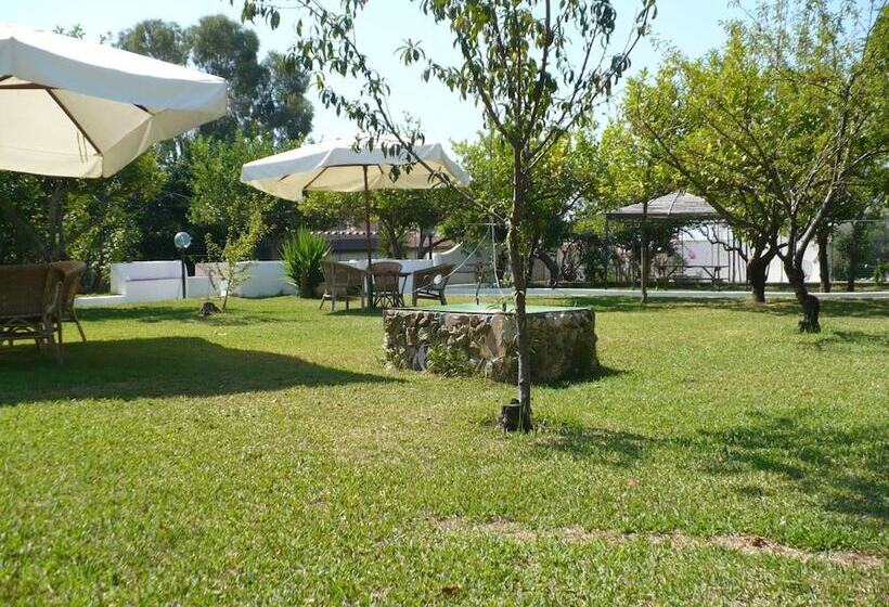 בית מלון כפרי Savoia