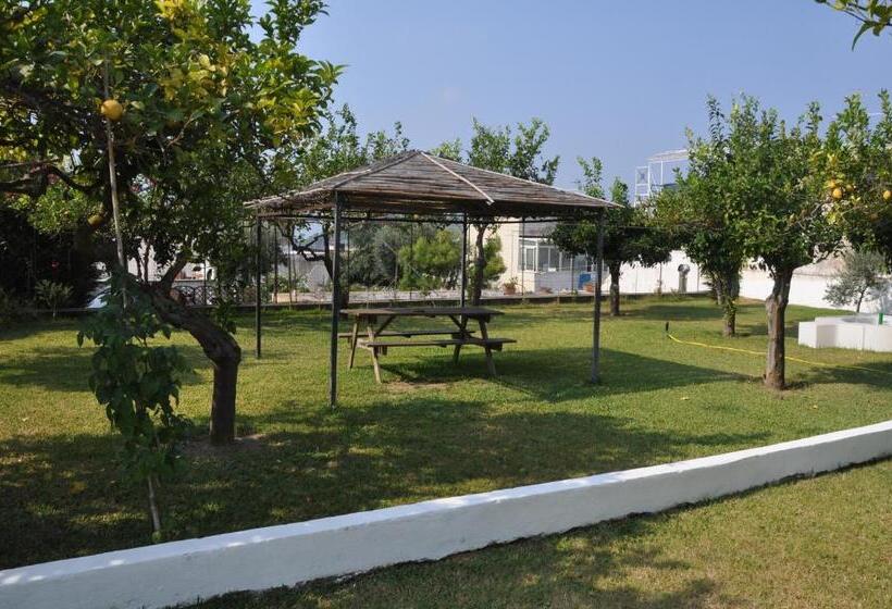 בית מלון כפרי Savoia