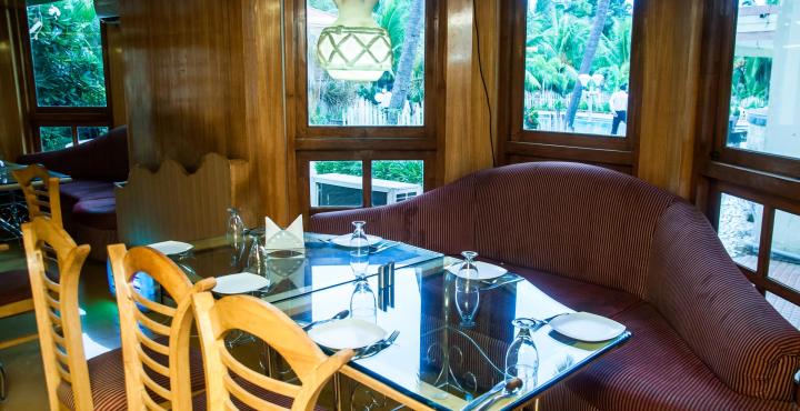 ホテル Singaar International