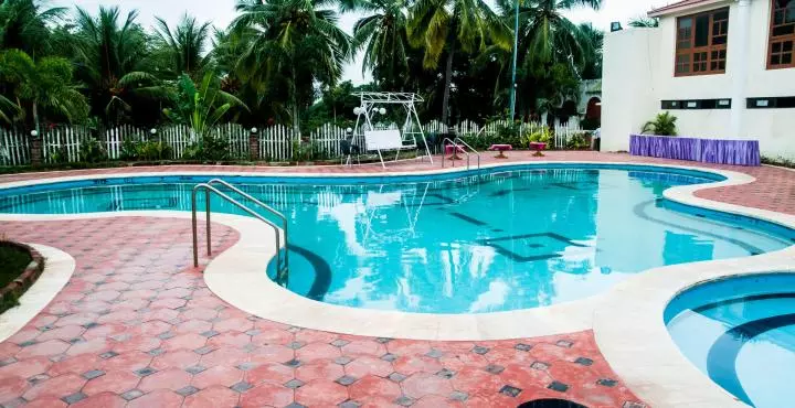 Отель Singaar International