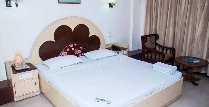 Отель Singaar International