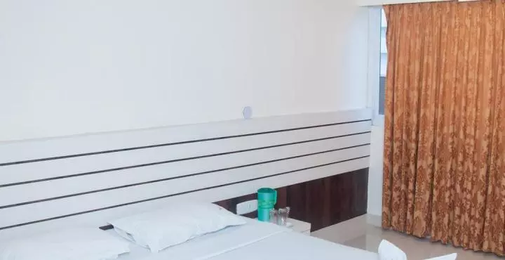 Отель Singaar International