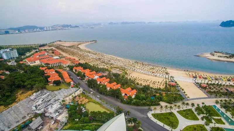هتل Tuan Chau Resort Ha Long