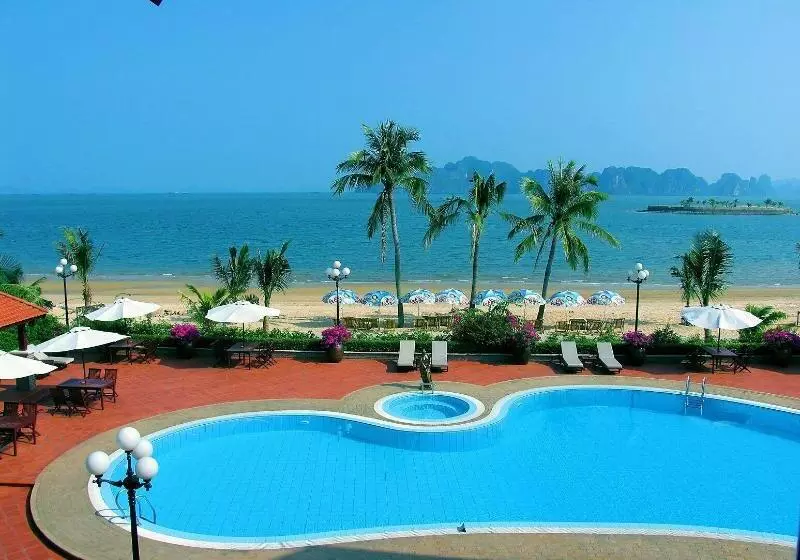 هتل Tuan Chau Resort Ha Long