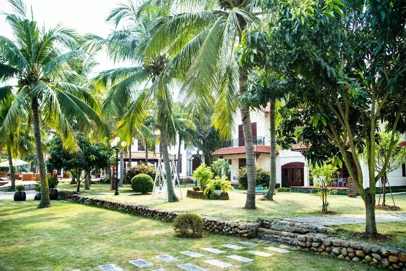 هتل Tuan Chau Resort Ha Long