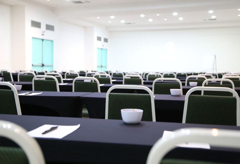 Vitória Hotel Convention Indaiatuba