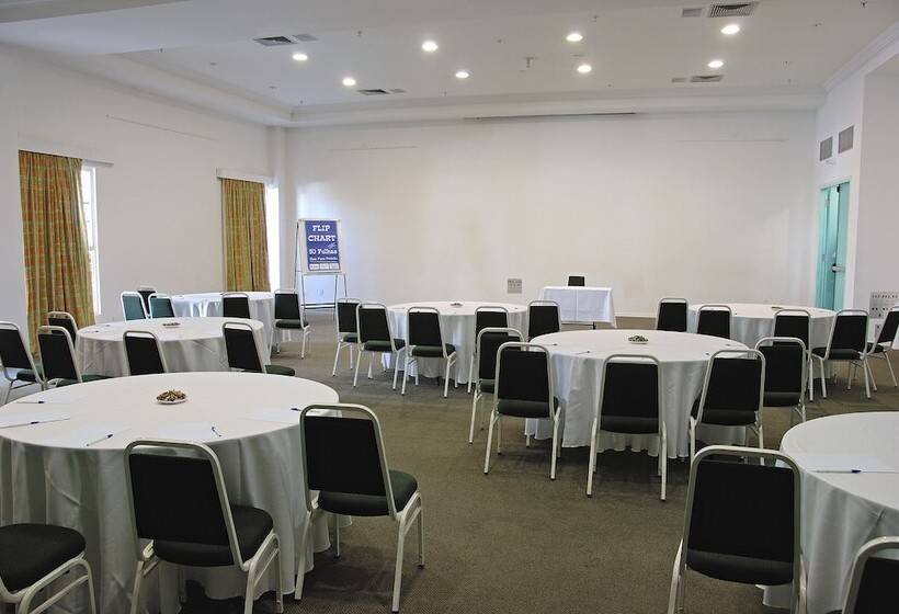 Vitória Hotel Convention Indaiatuba