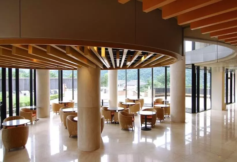 هتل Yang Ming Shan Tien Lai Resort & Spa