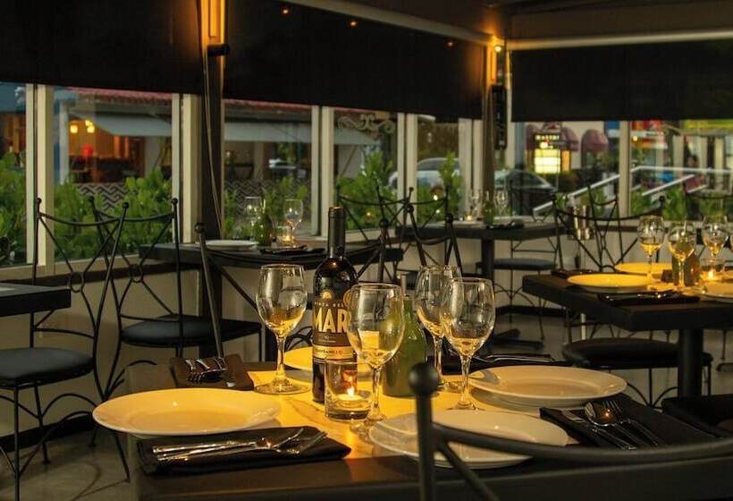 Casa Condado Hotel & Residences