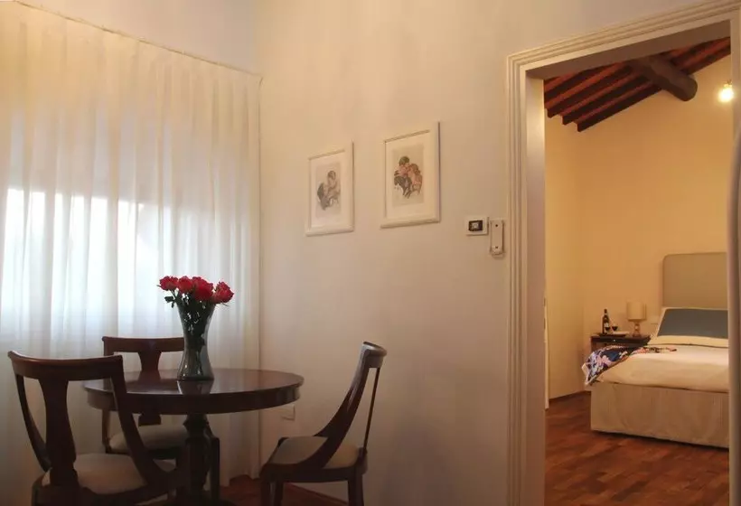 Florence View Apartments