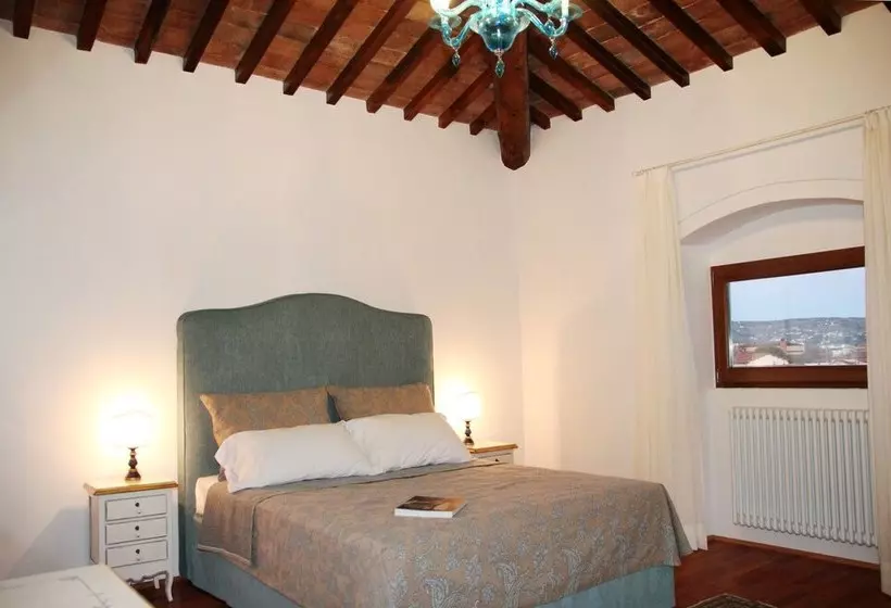 Florence View Apartments