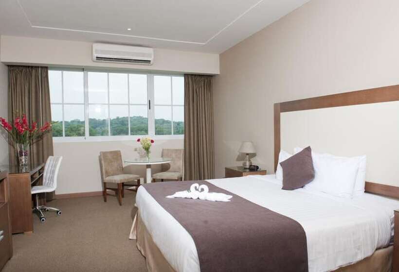 Central Park Hotel & Casino