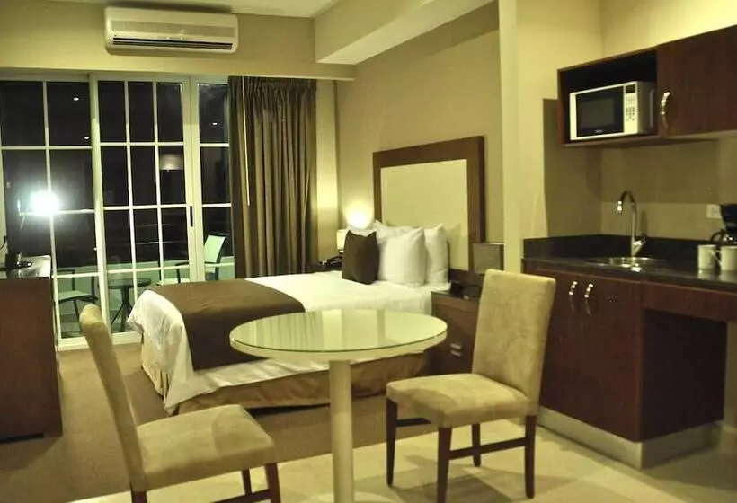 Central Park Hotel & Casino