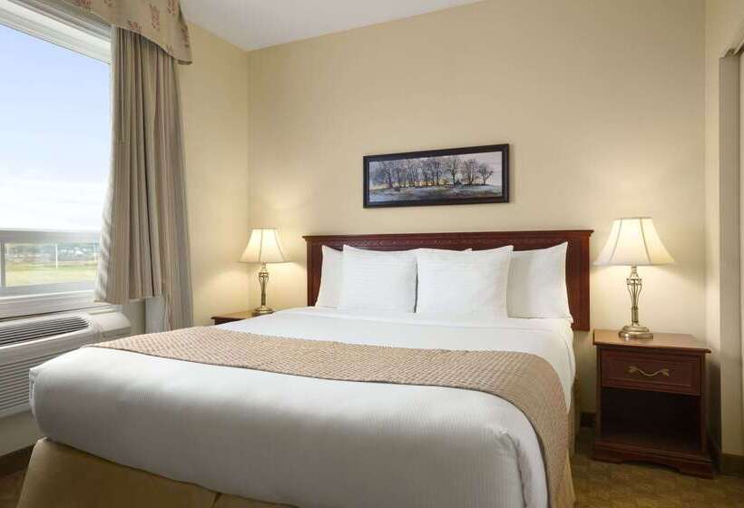 酒店 Days Inn By Wyndham Dawson Creek