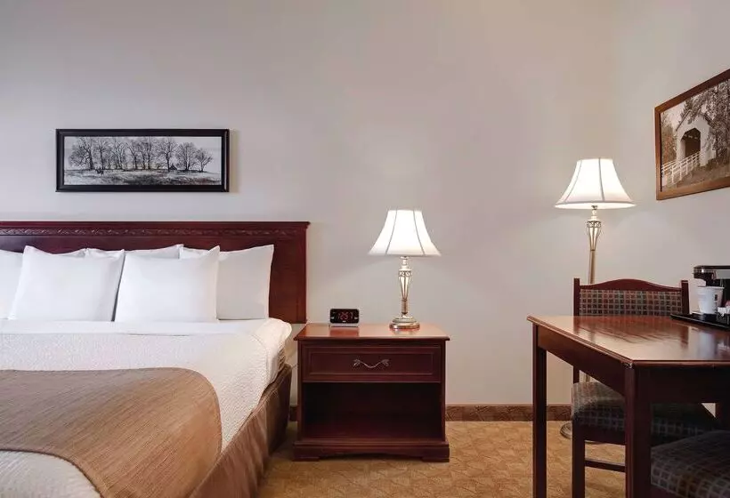 호텔 Days Inn By Wyndham Dawson Creek