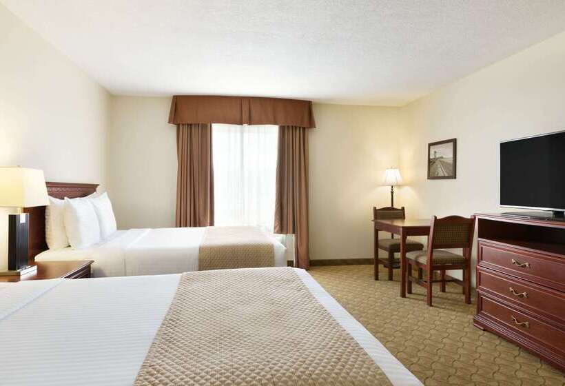 酒店 Days Inn By Wyndham Dawson Creek