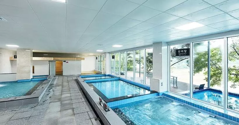 هتل Dongbusan Oncheon