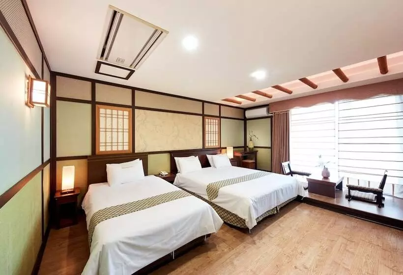 هتل Dongbusan Oncheon