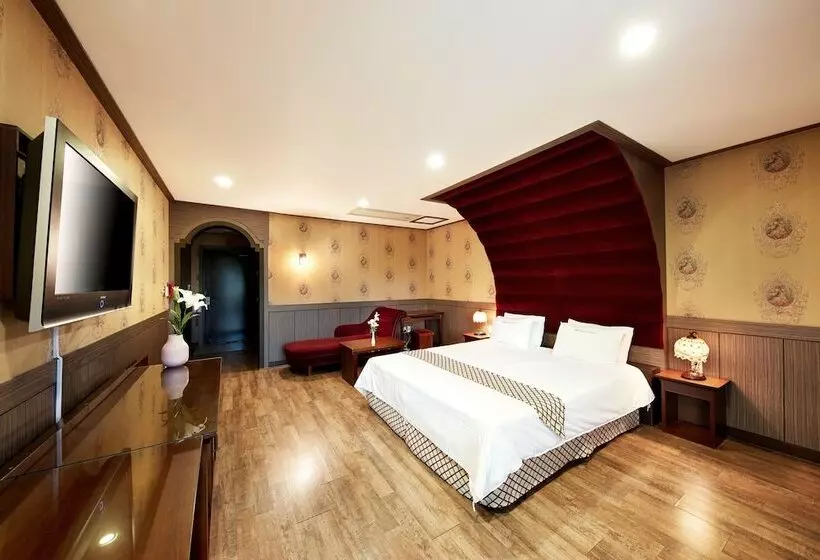 هتل Dongbusan Oncheon