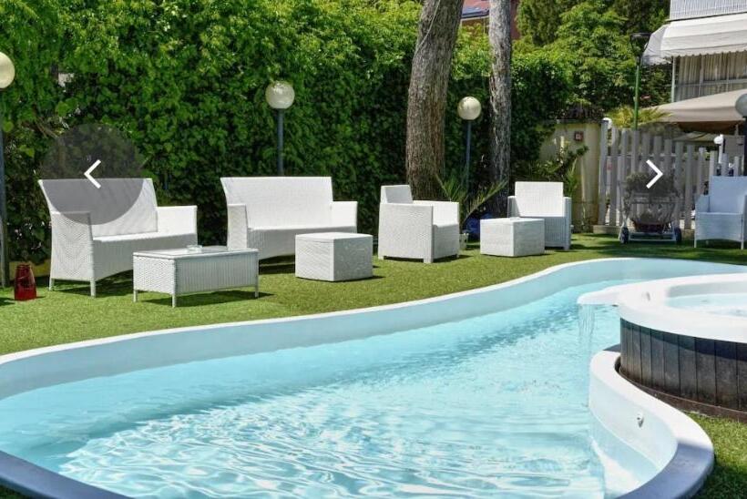 ホテル Europa Milano Marittima