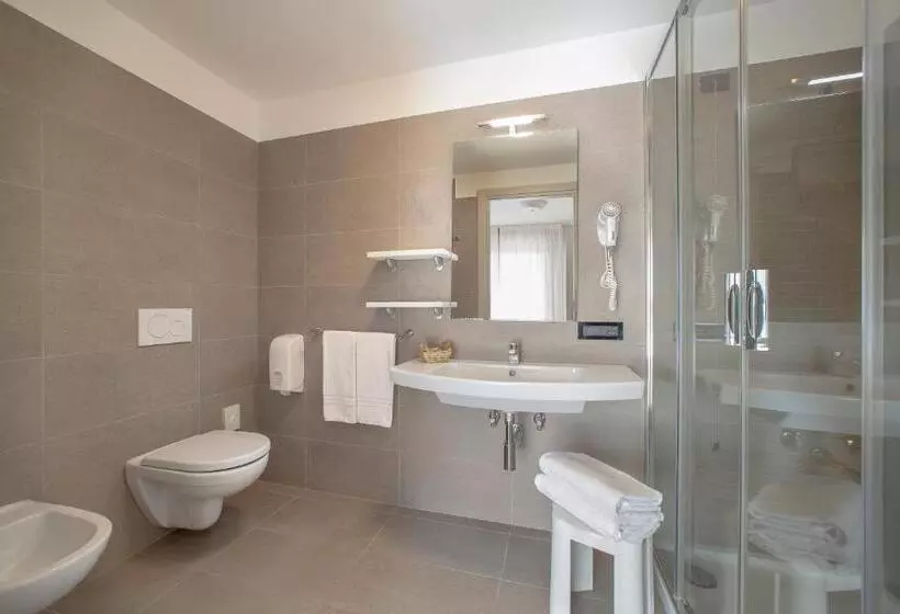 ホテル Fantinello