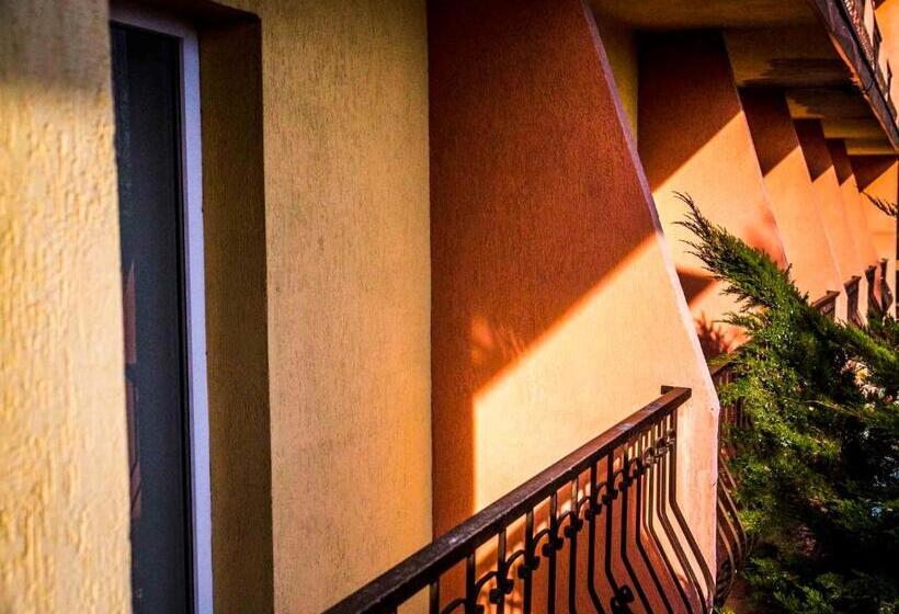 Отель Gościniec Nad Zalewem Sosina