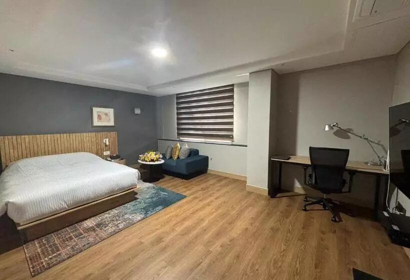 ホテル Gumi Century