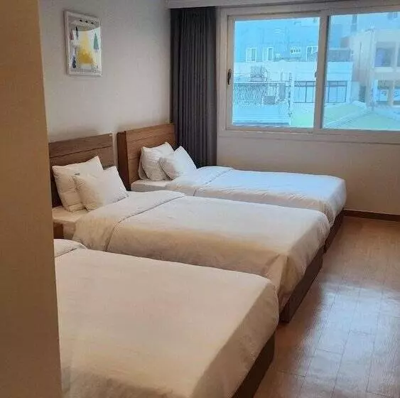 فندق Heyy Seogwipo