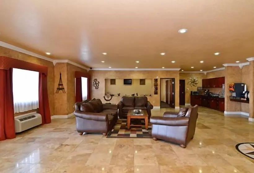 Отель Hiway Inn Express Of Broken Bow