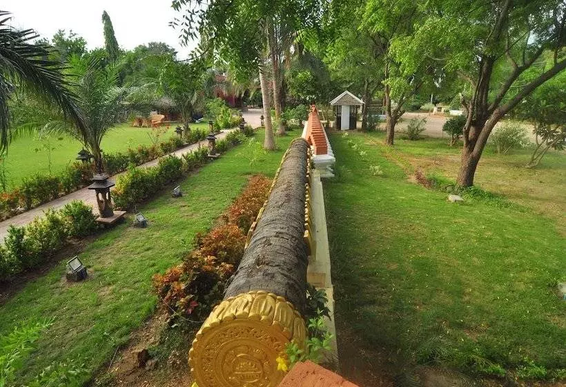 هتل Kma Bagan Village