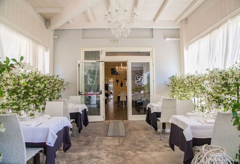 Отель La Torraccia