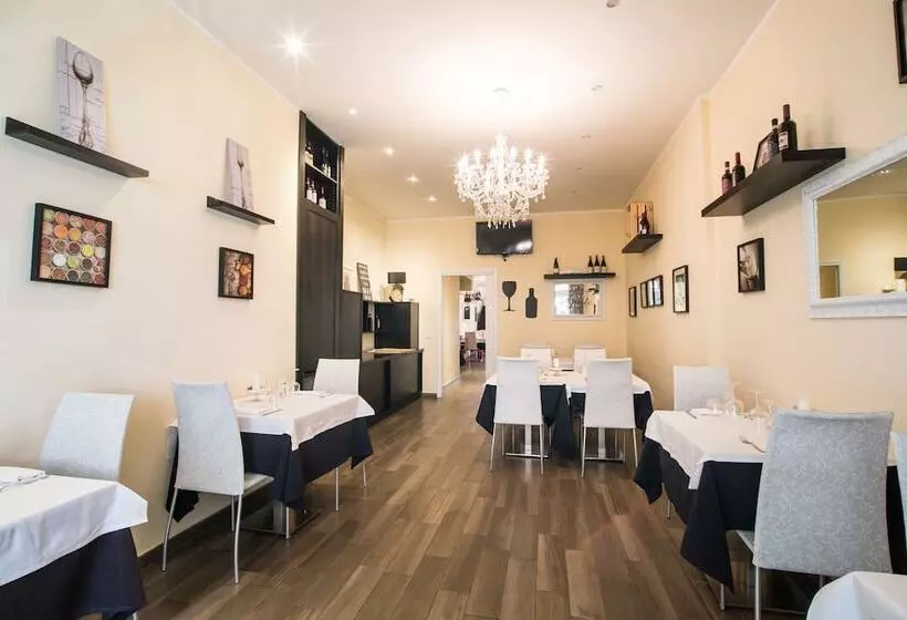 Отель La Torraccia