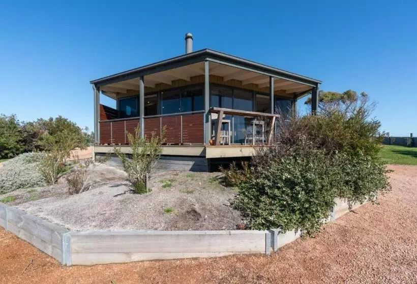 Отель Limosa Rise