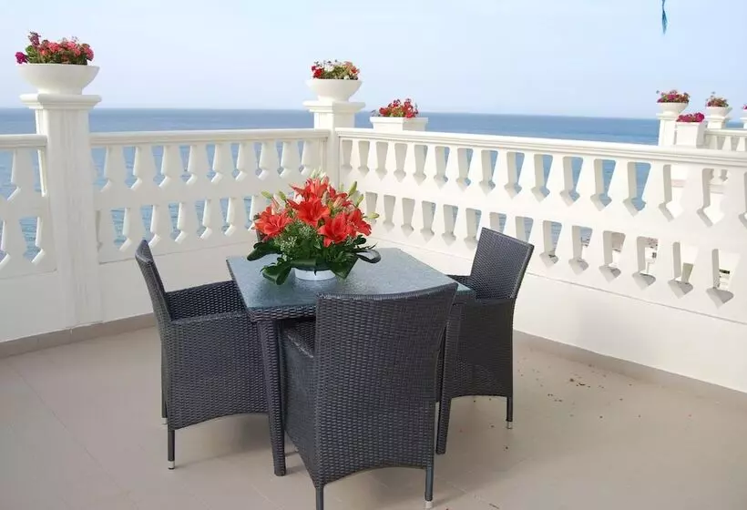 Отель Marechiaro