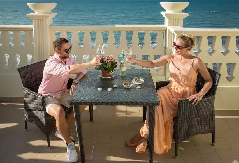 Отель Marechiaro