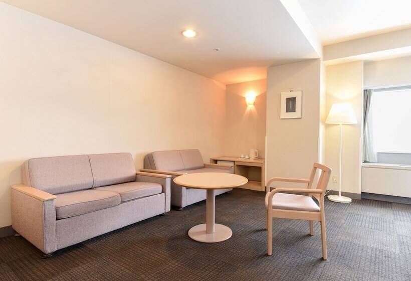 Отель Mount Racey