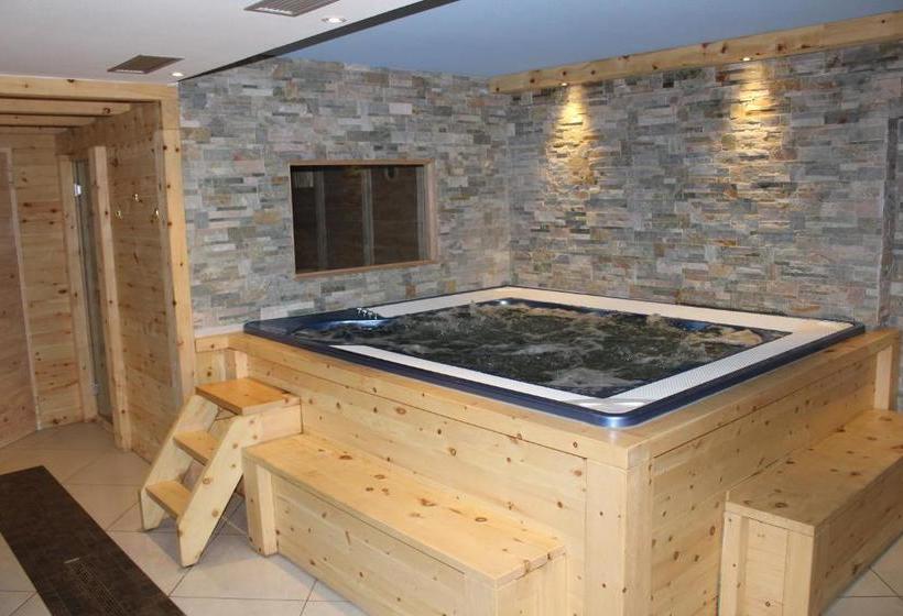 בית מלון כפרי Orso Grigio